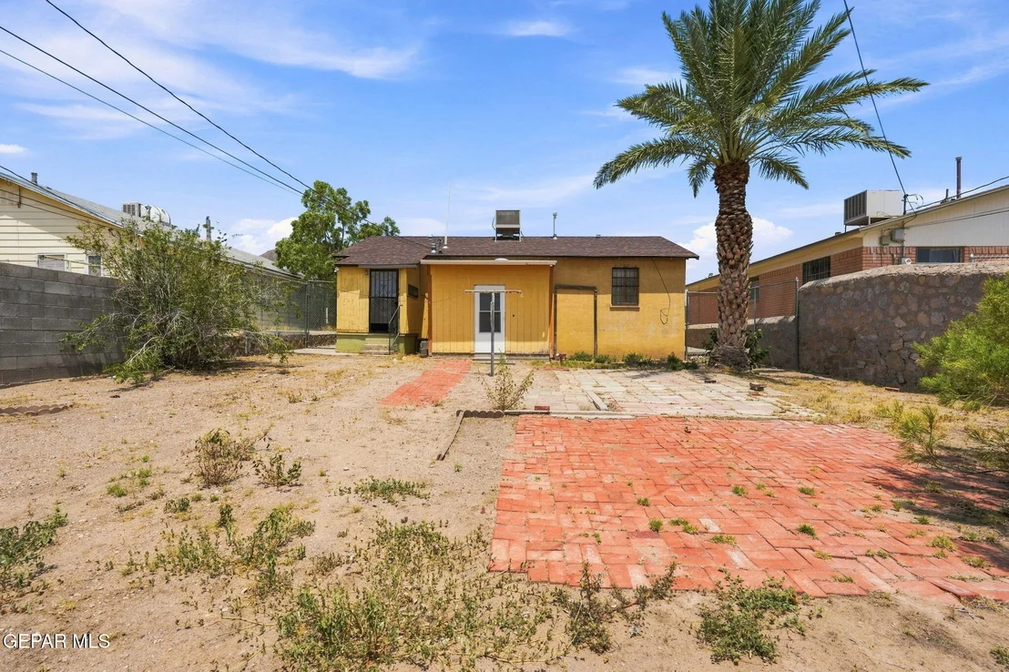 Photo of 3110 VAN BUREN Avenue
