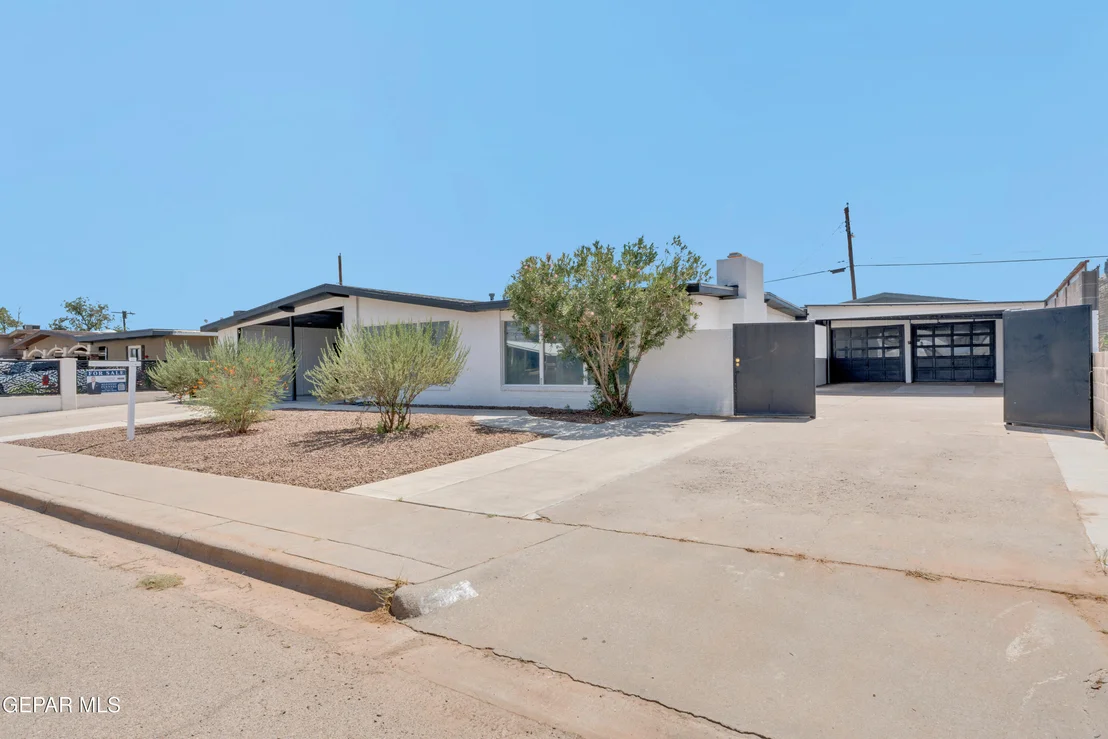 Photo of 5106 ANTONIO Avenue
