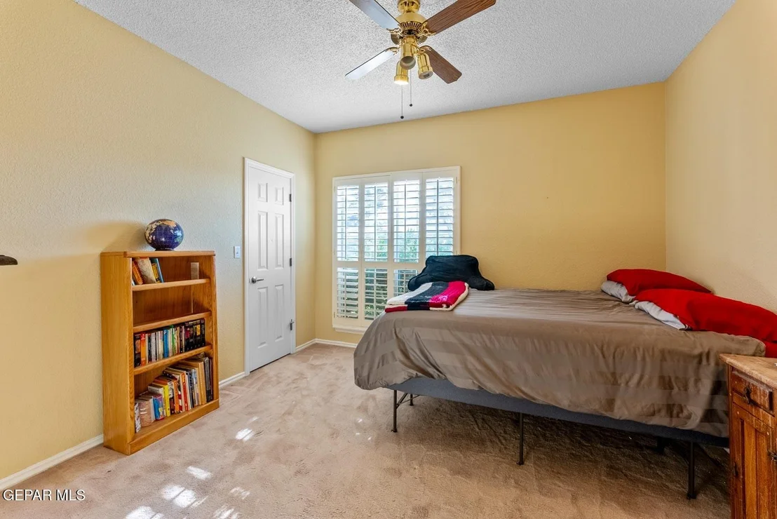 Photo of 1111 Sun Ridge Drive