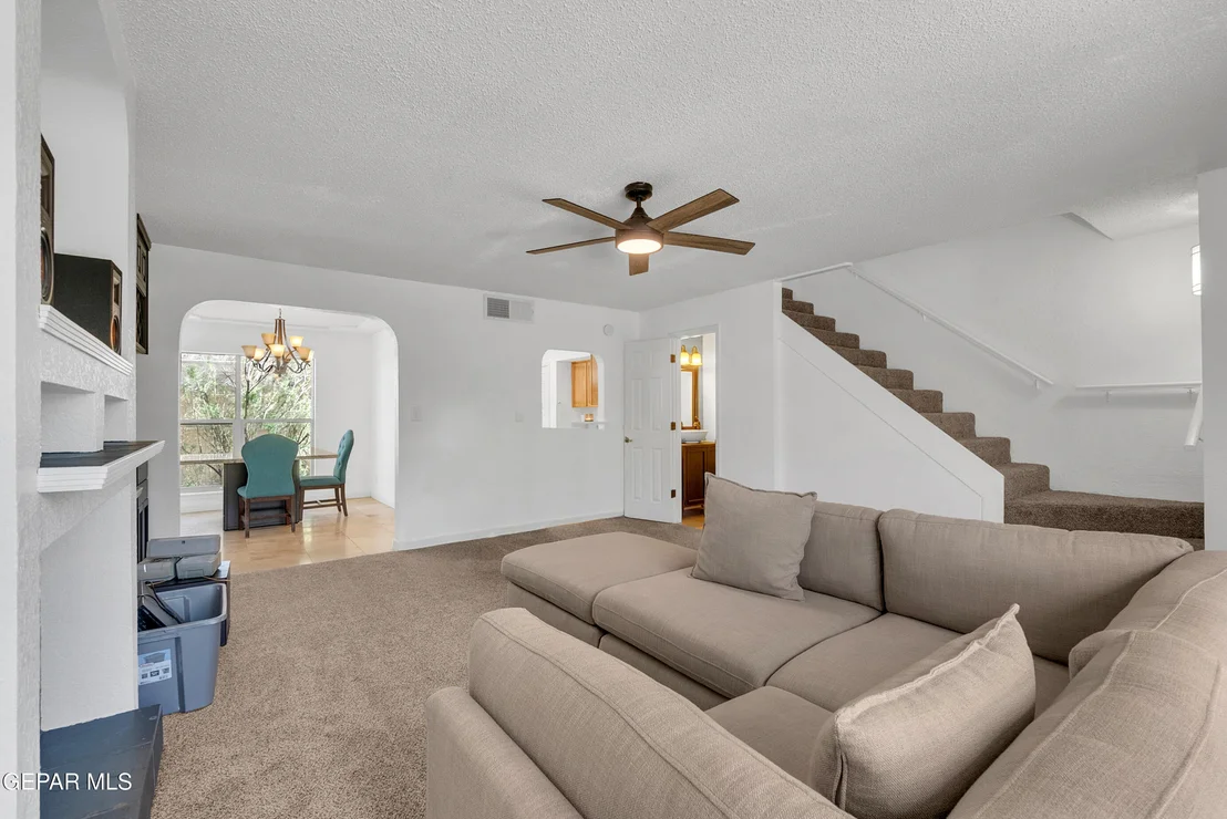 Photo of Unit T37 at 4433 STANTON Street