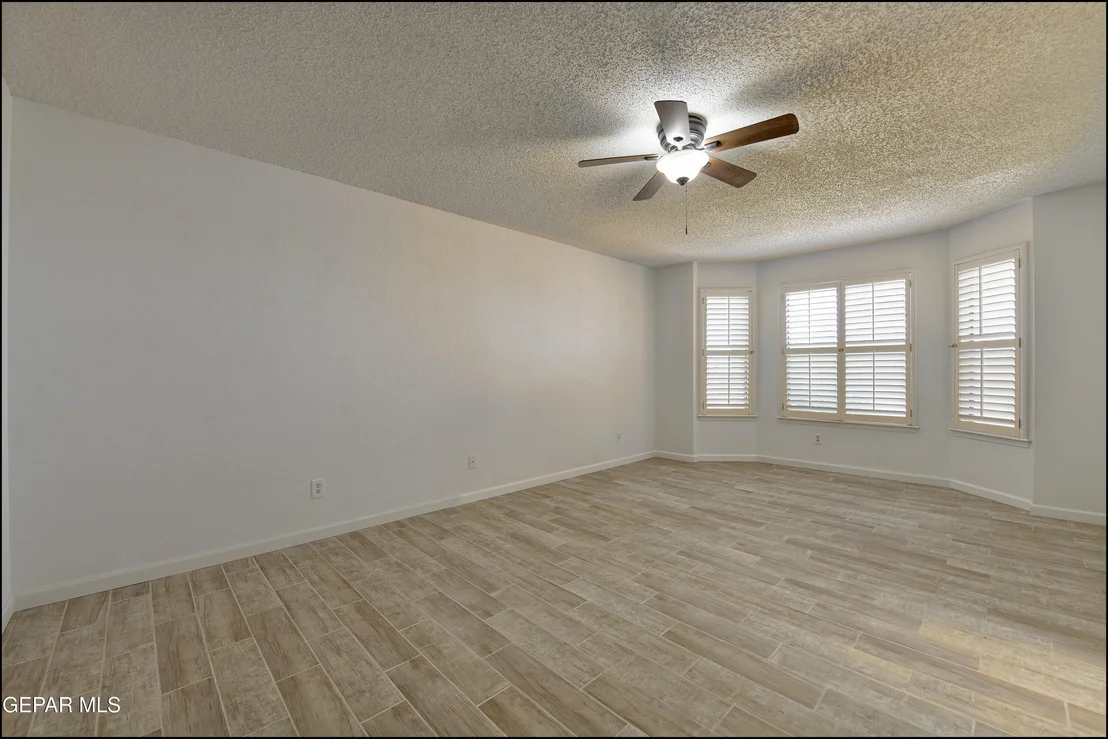 Photo of 829 DULCE TIERRA Drive