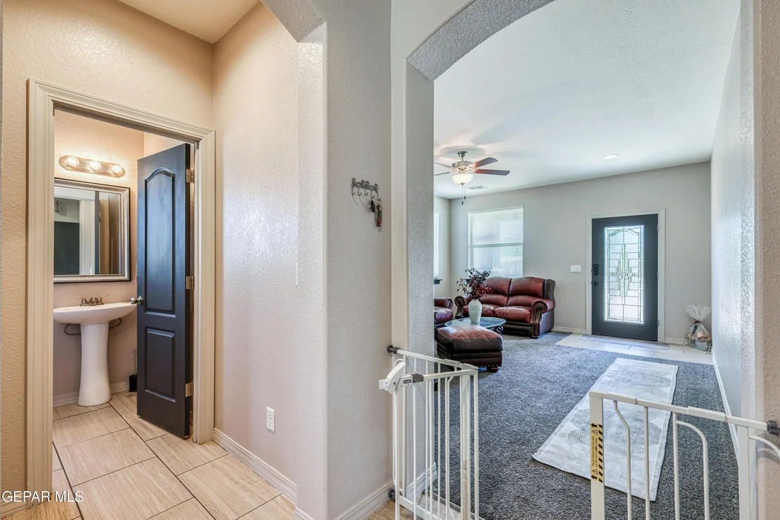 Photo of 6553 GEYSER Drive