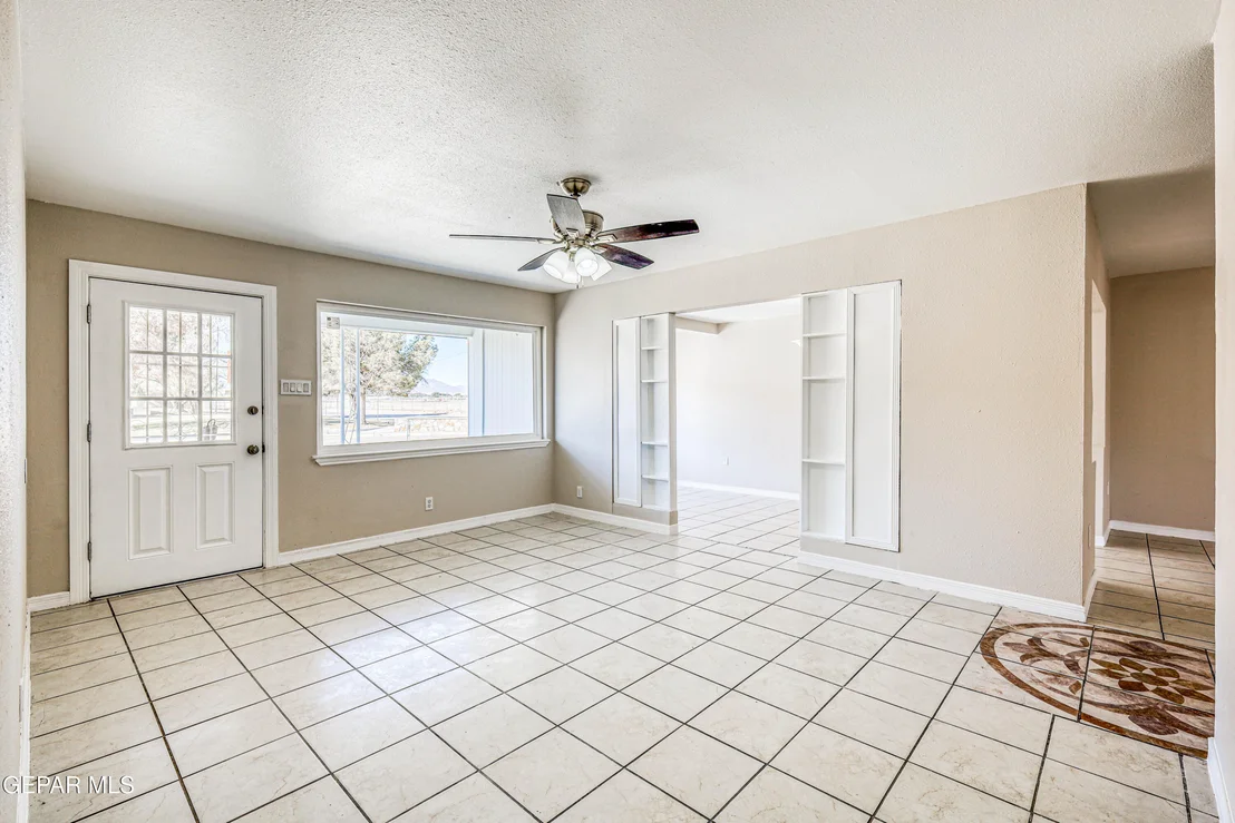 Photo of 424 Indian Place