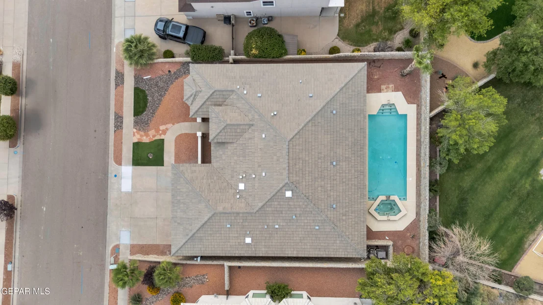 Photo of 6337 FRANKLIN RED Drive