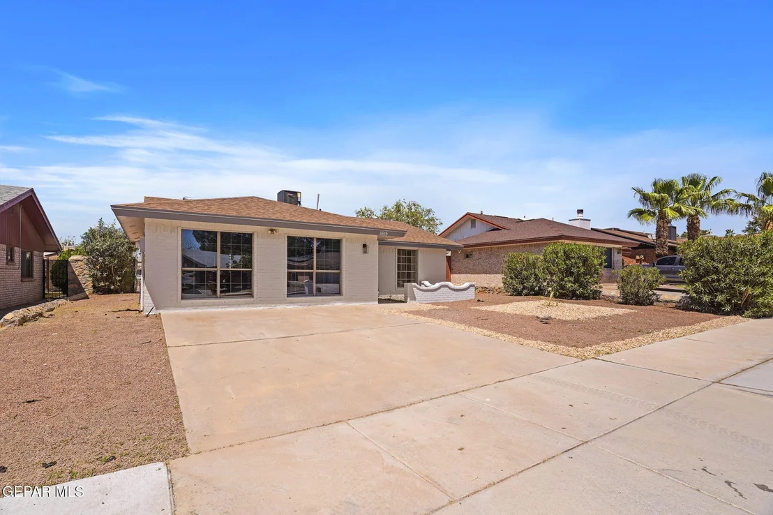 Photo of 1615 BRIAN RAY Circle