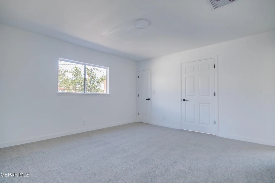 Photo of 8165 JOSEPHINE Circle