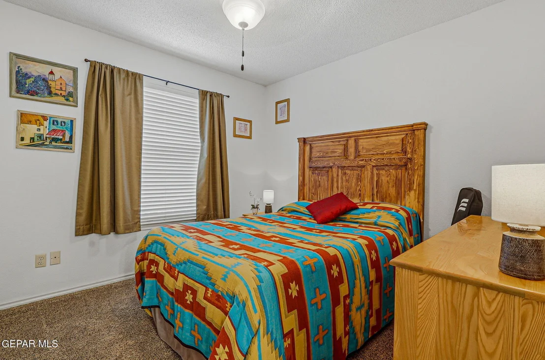 Photo of 805 BRUSSELS Way