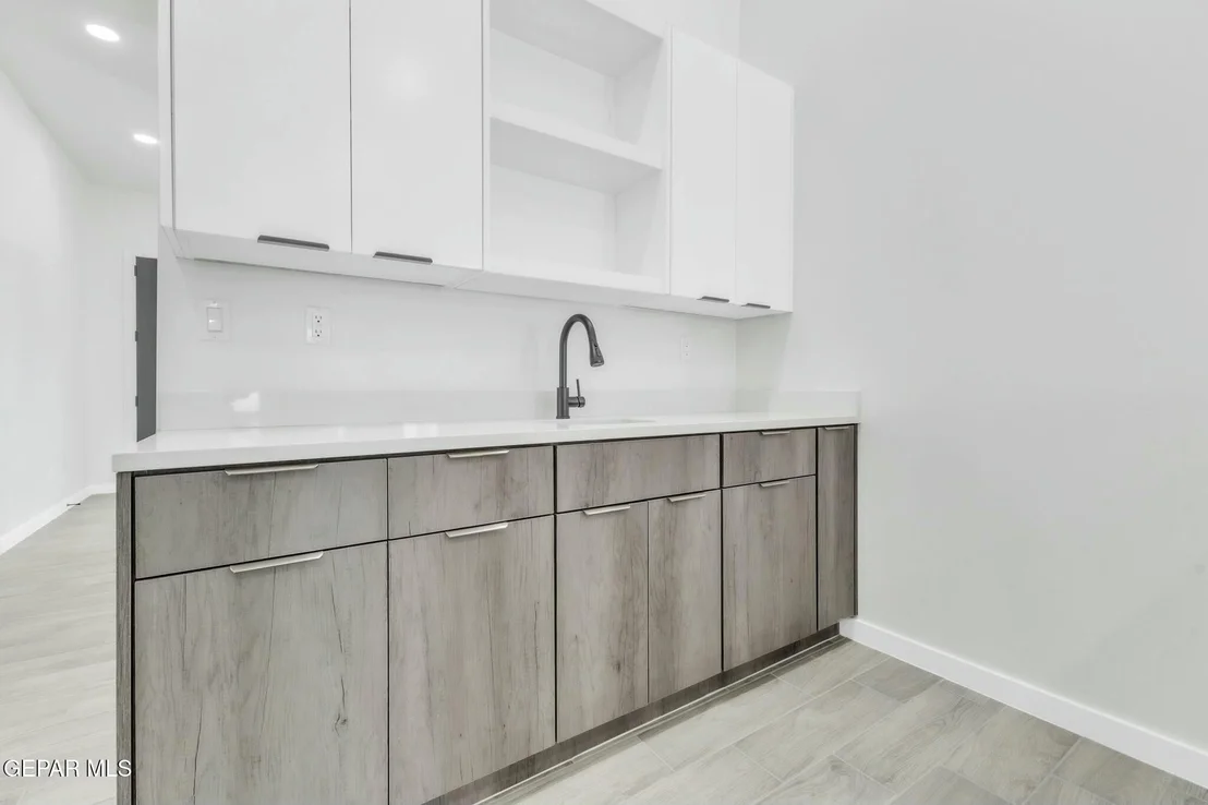 Photo of 313 KITT Road