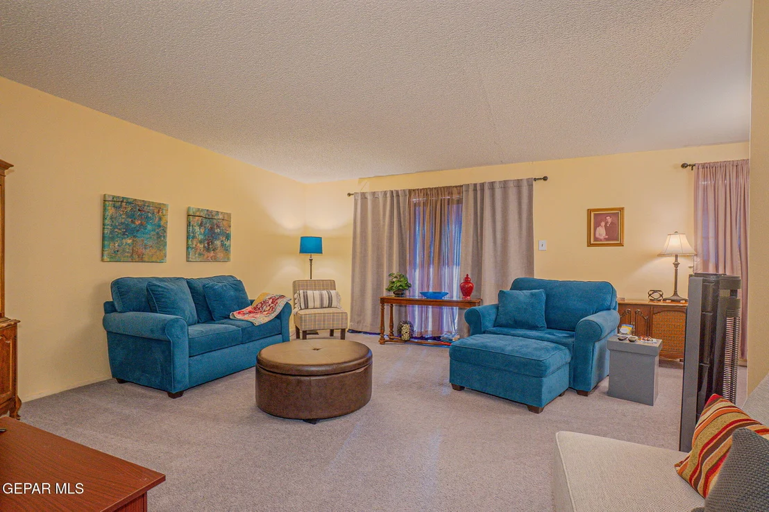 Photo of 6049 ISABELLA Drive