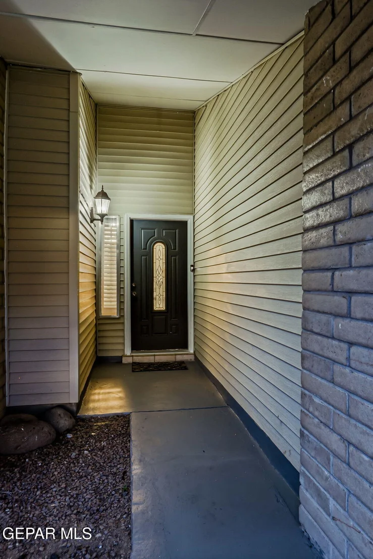 Photo of 680 ABINGTON Drive