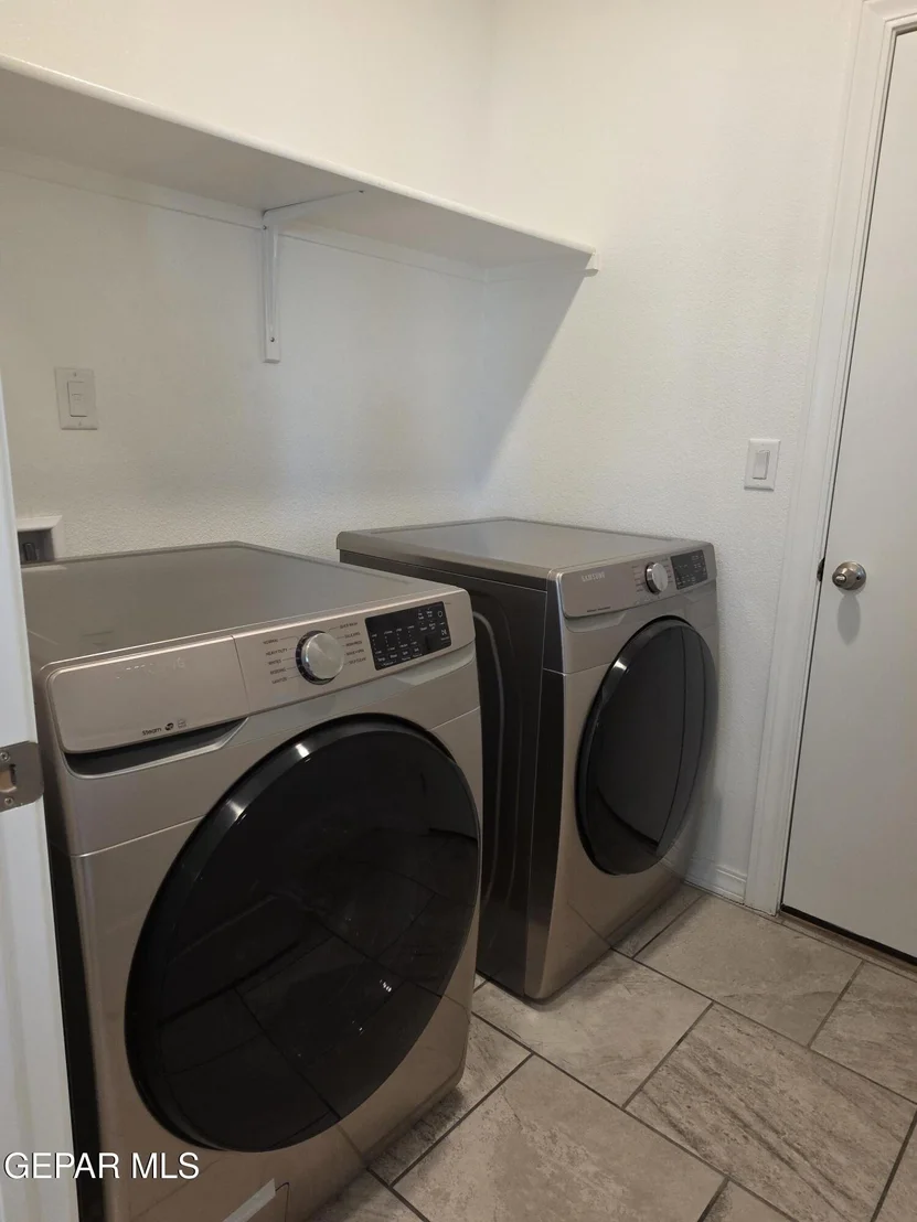 Photo of 6024 HIDDEN ROW Avenue