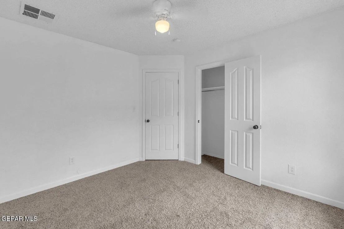 Photo of 1082 Mill Valley Road