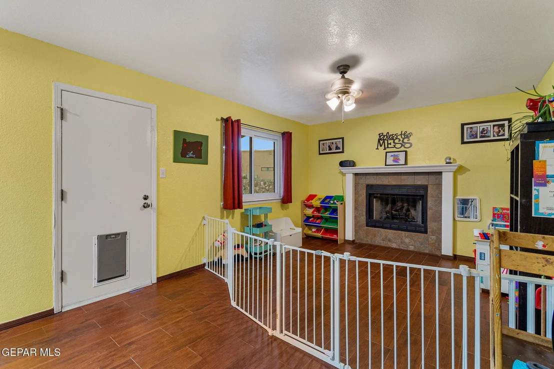 Photo of 550 OLMECA Drive