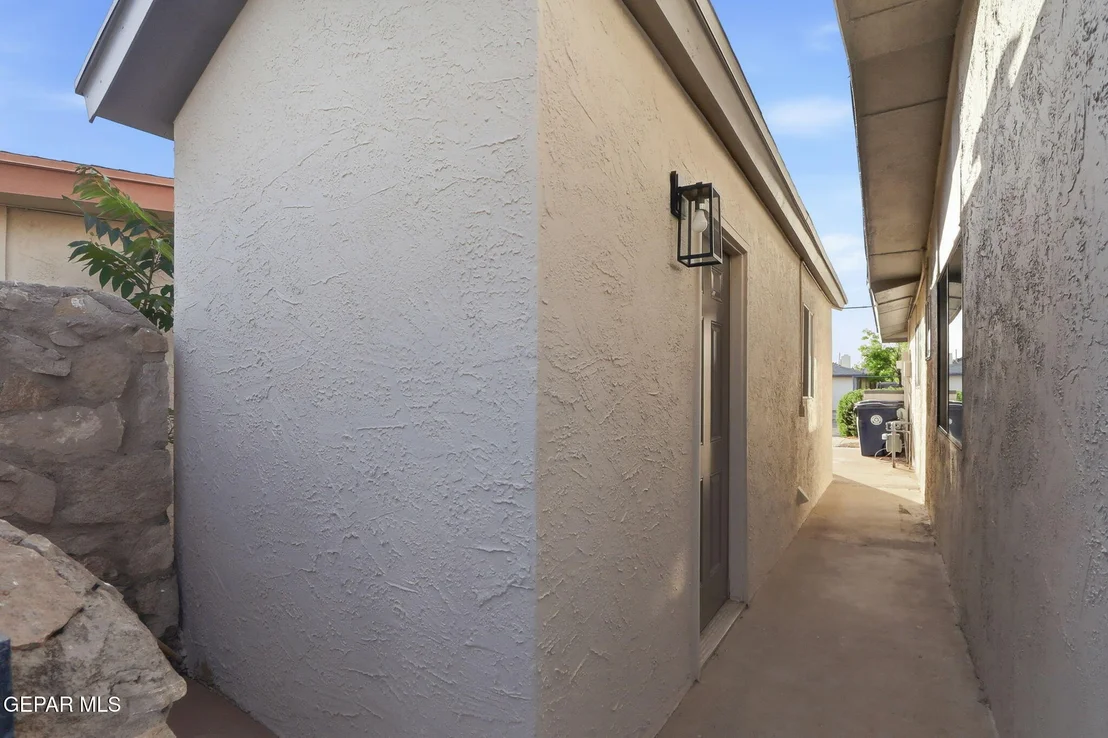 Photo of 2348 SEA SIDE Drive