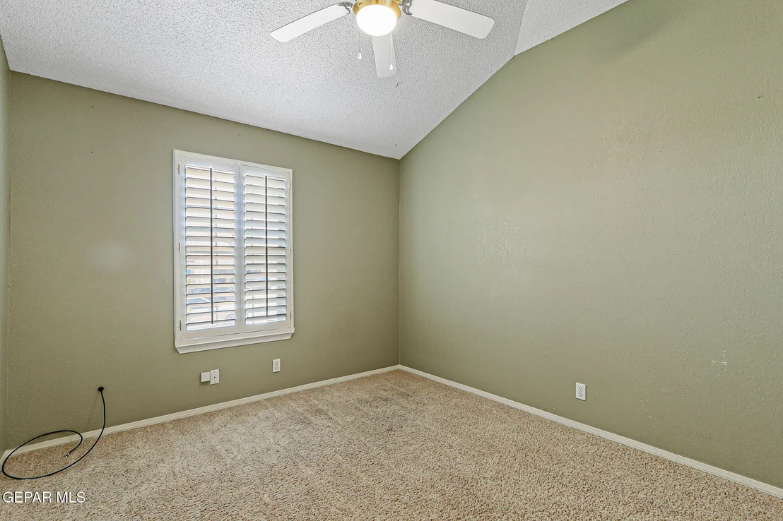 Photo of 1400 Maple Ridge Way