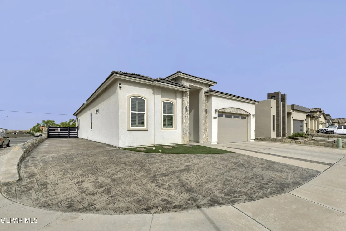 Photo of 3901 DESERT PARK Place