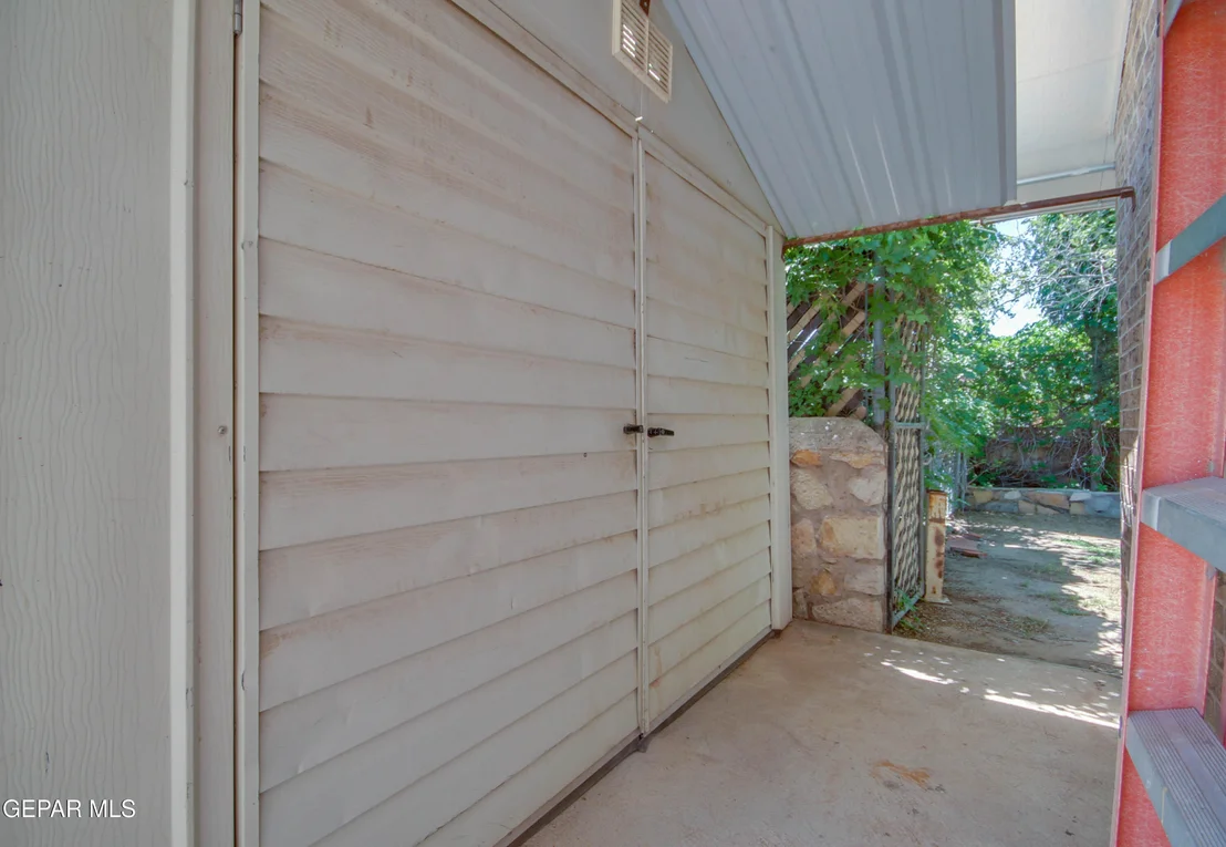 Photo of 11456 LAKE NEMI Drive