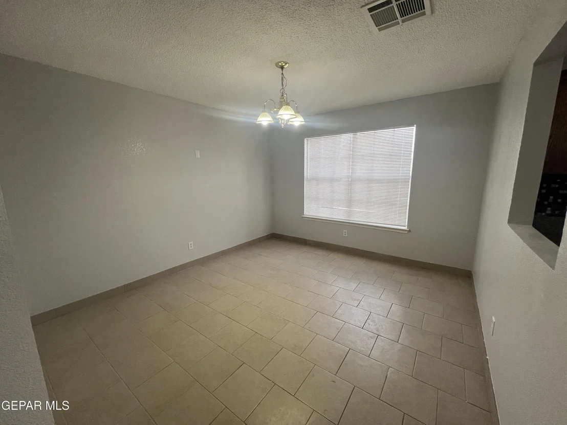 Photo of 10256 VALLE SUAVE Drive