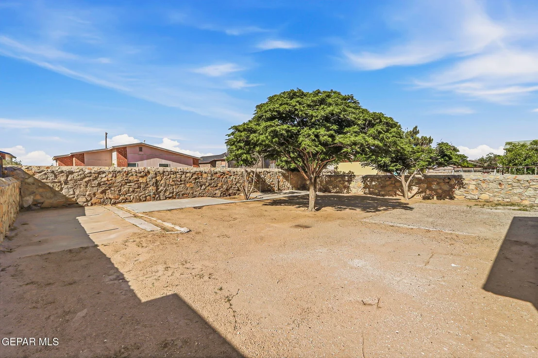 Photo of 14357 Venecia Drive