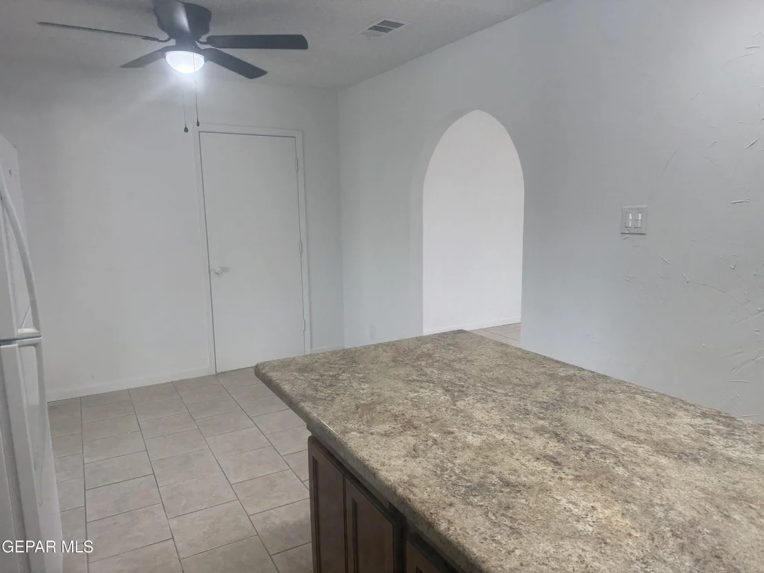 Photo of 5744 Longview Circle