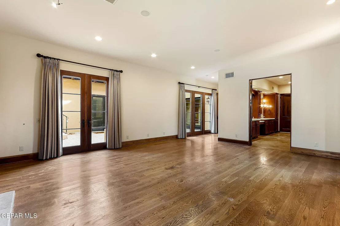 Photo of 4848 Villa Encanto