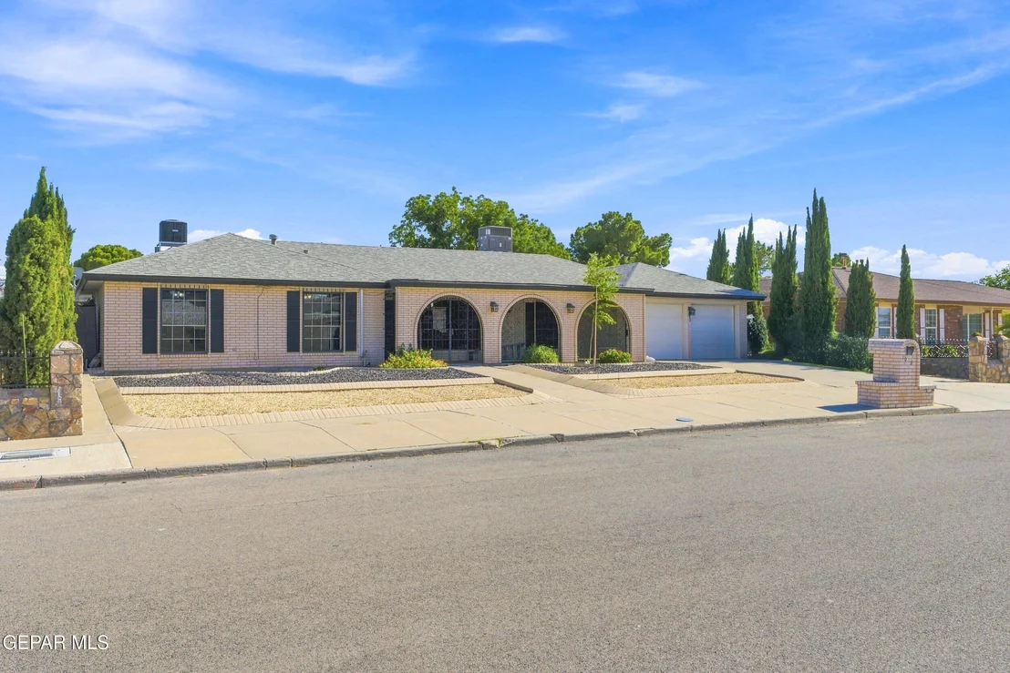 Photo of 10432 BYWAY Drive