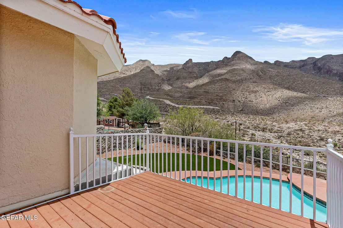Photo of 5566 Buckley Drive