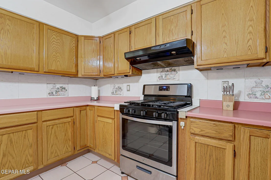 Photo of 7952 BROADWAY Drive