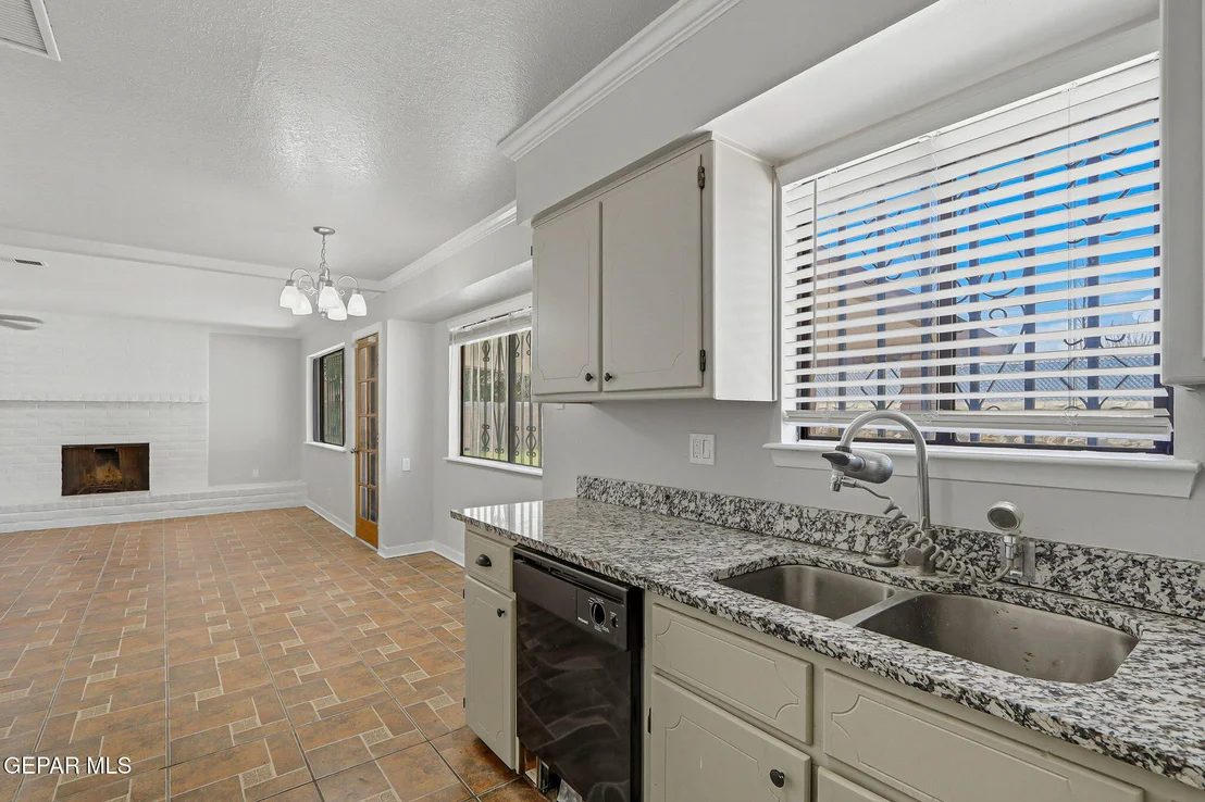 Photo of 2617 AQUATIC Lane