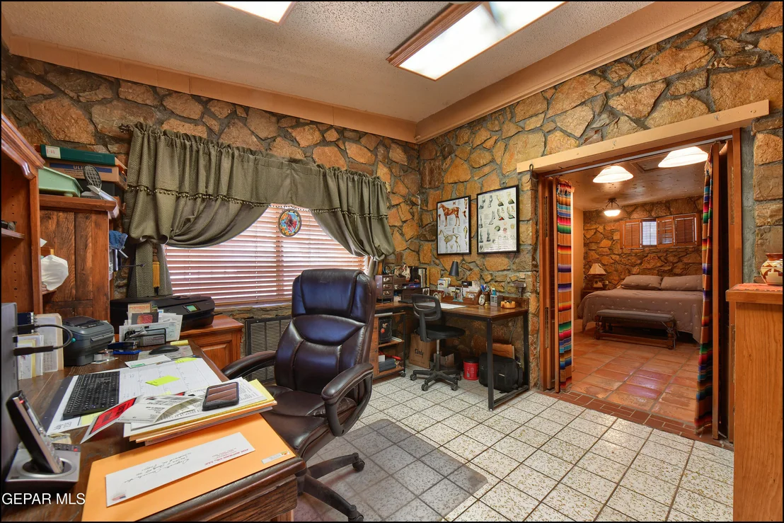 Photo of 4204 EMORY Road