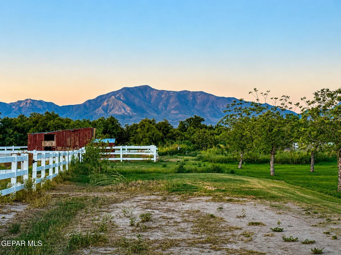 Photo of 6750 Gato Road