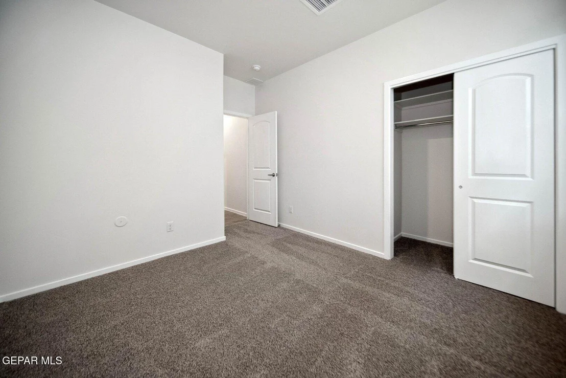 Photo of 13824 Summer Hail Avenue