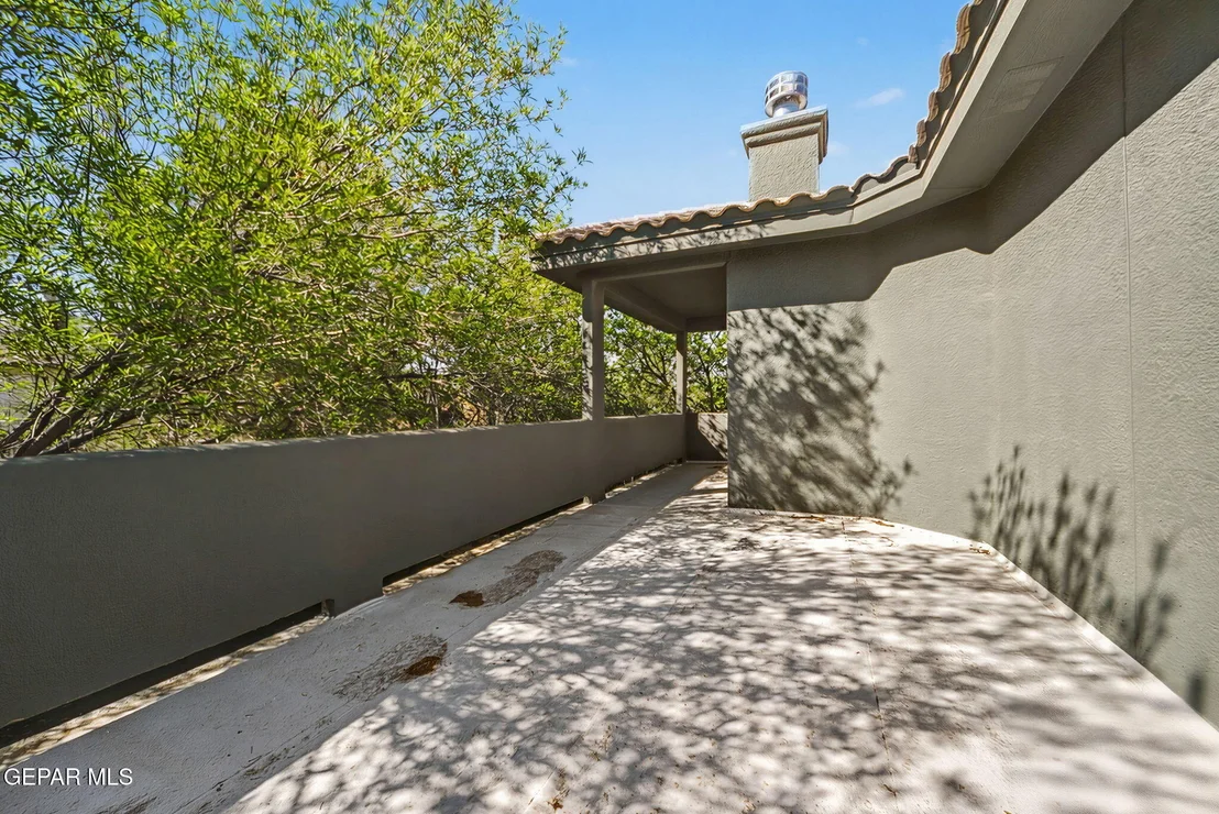 Photo of 554 SHADOW WILLOW Drive