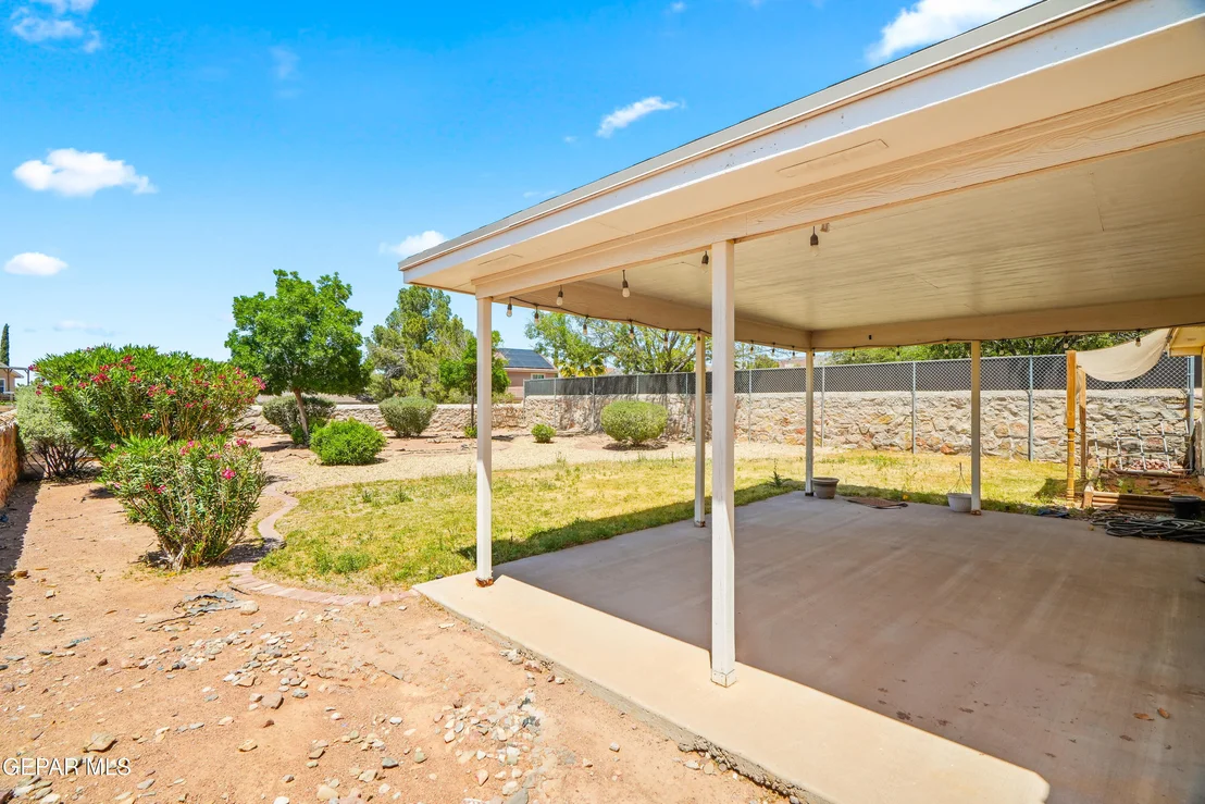 Photo of 7125 Luz De Espejo Drive