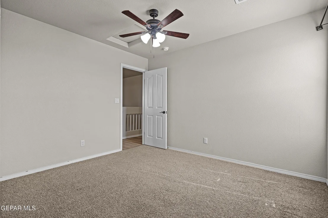 Photo of 14648 MEADOW LAWN