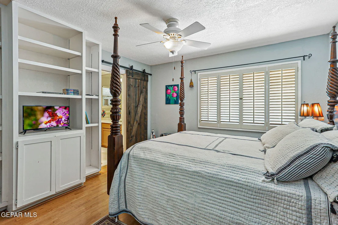 Photo of 4332 DONNYBROOK Place