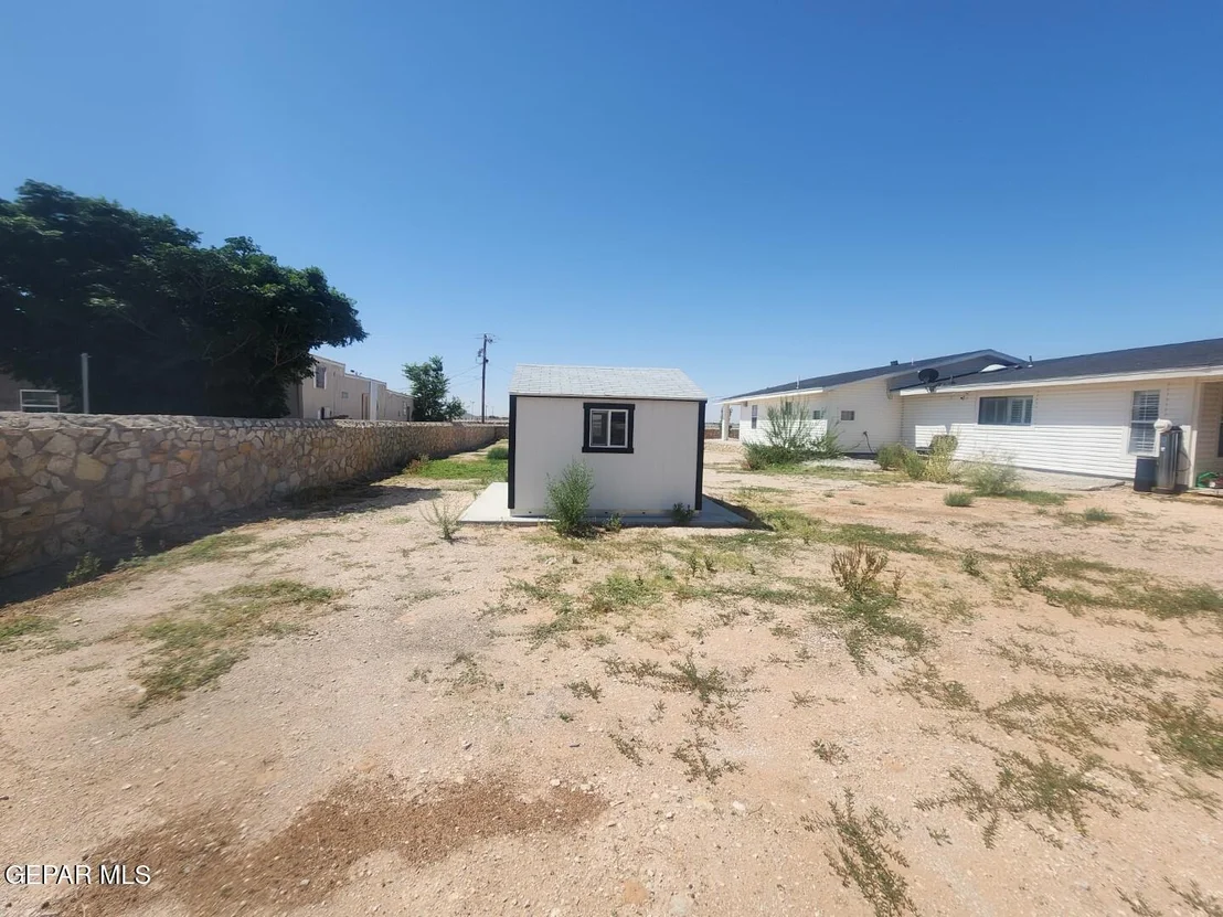 Photo of 15300 Desert Bloom Drive