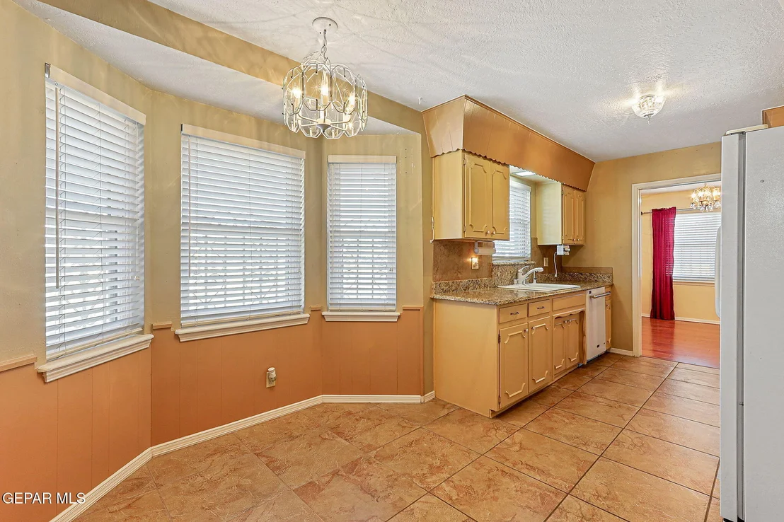 Photo of 9000 MCCABE Drive