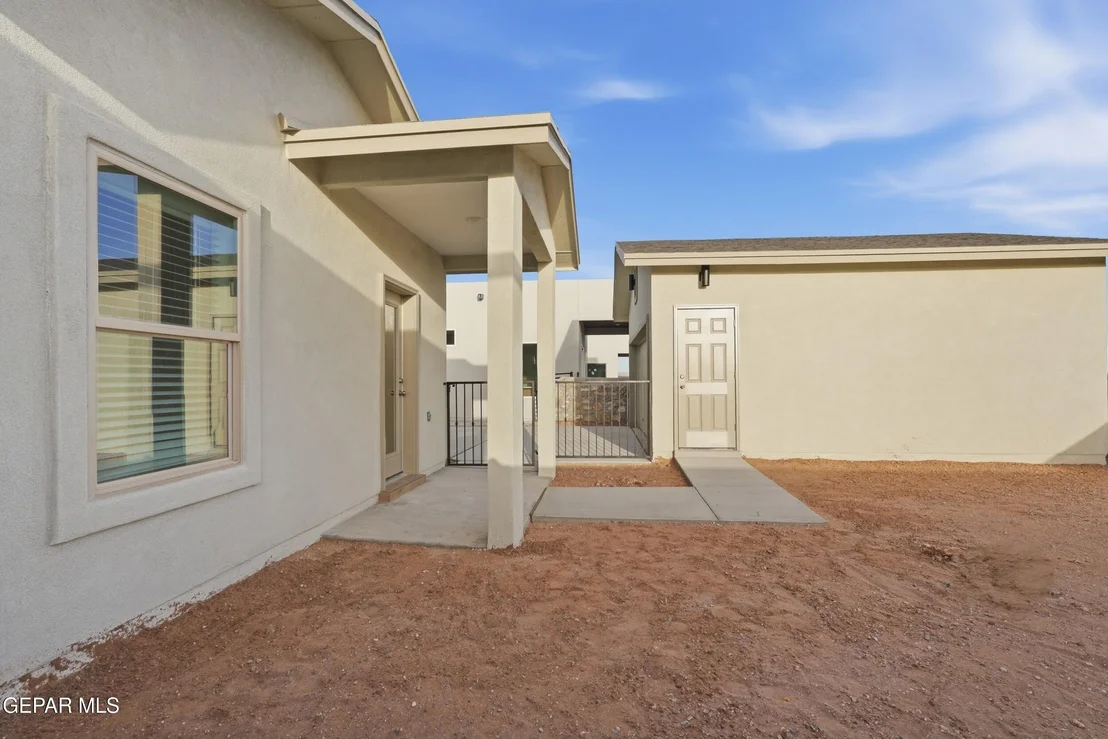 Photo of 3736 MODEL Lane
