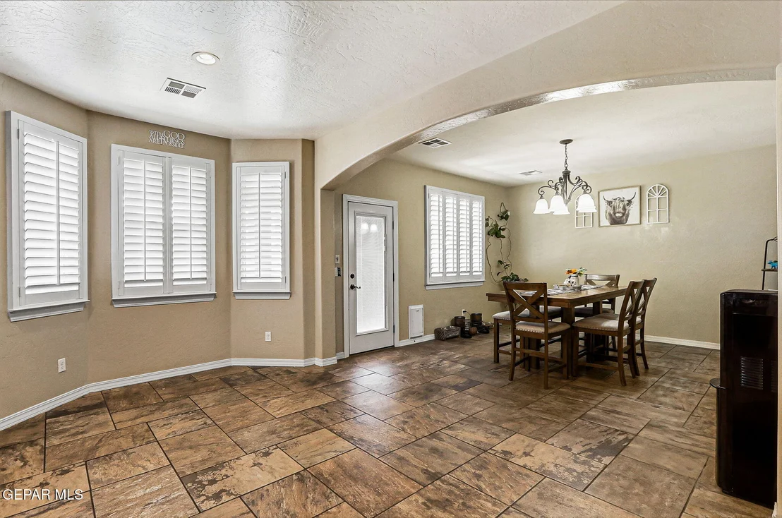 Photo of 326 Silverhill Place
