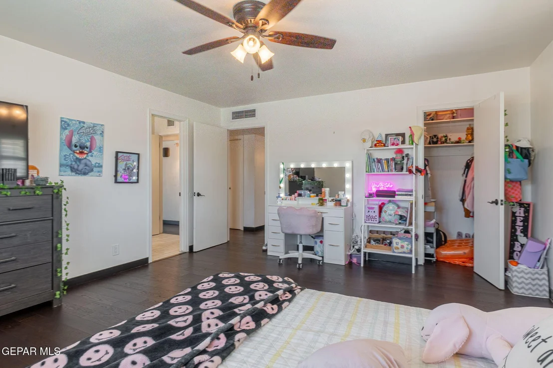 Photo of 9707 DARWAY Drive