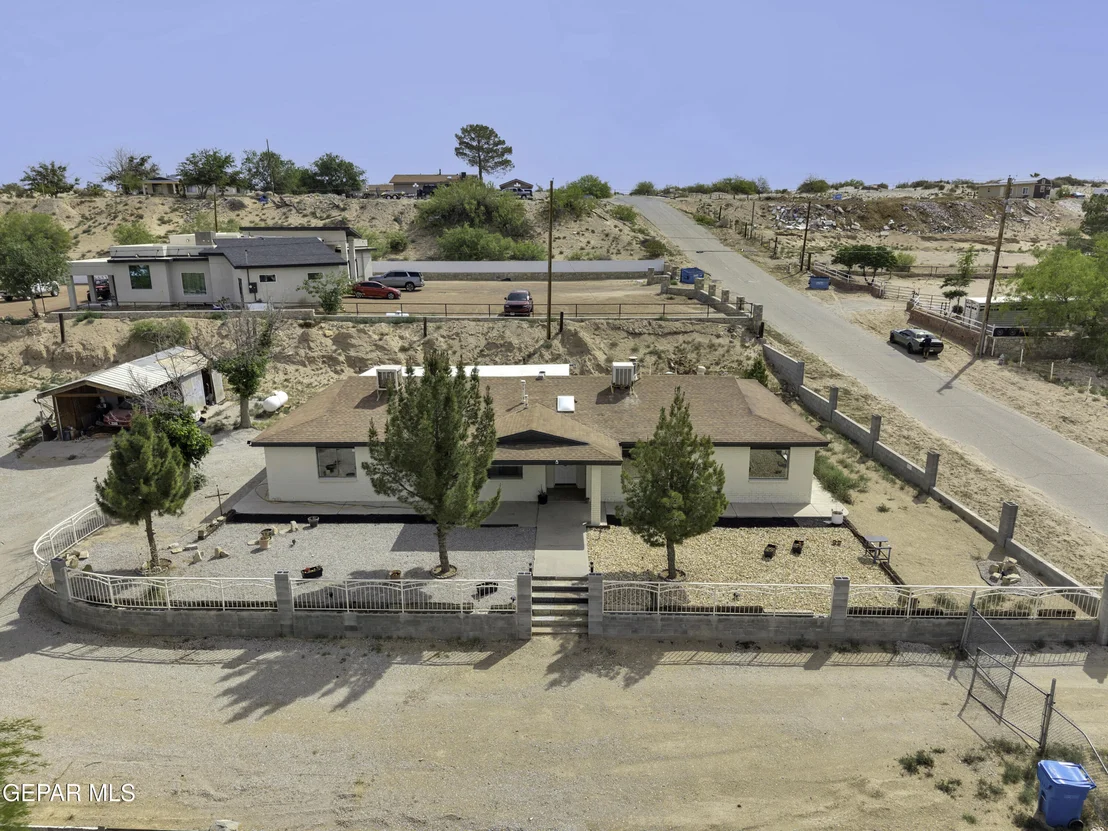 Photo of 943 Quail Mesa Drive