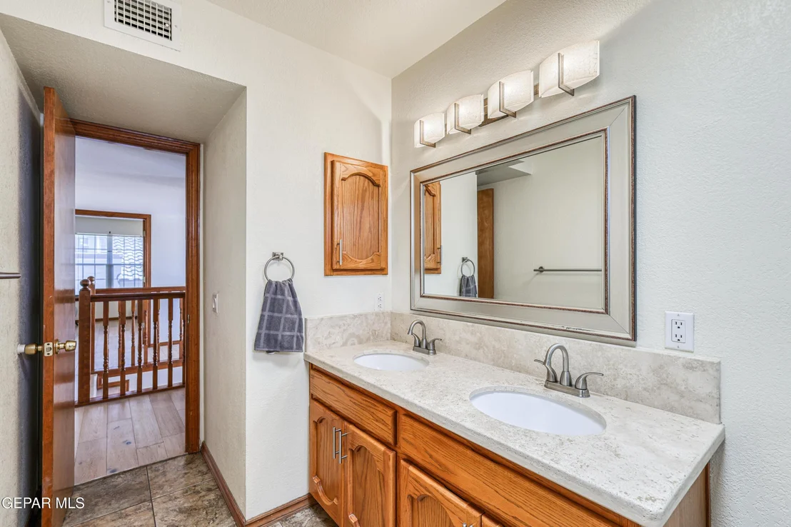 Photo of 6617 Isla del Rey Drive