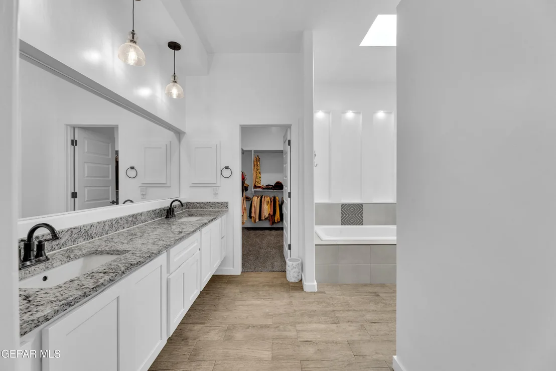 Photo of 7423 SIDEWINDER BEND Drive
