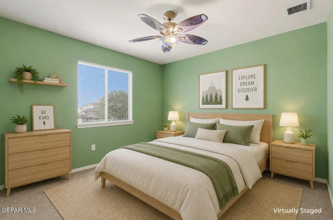 Photo of 14261 WOODS POINT Avenue
