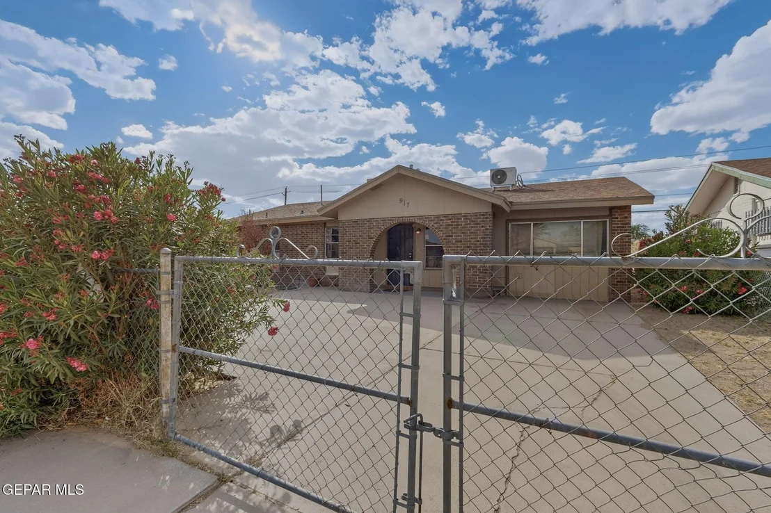 Photo of 917 MARIGOLD Way