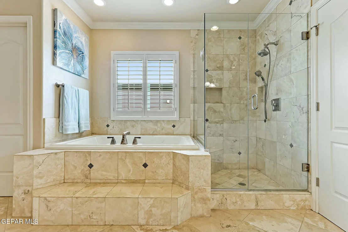 Photo of 1140 CALLE LOMAS Drive