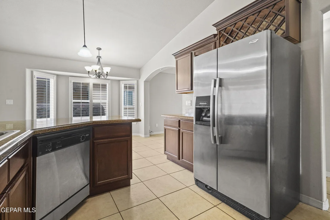 Photo of 3265 MAPLE POINT Drive