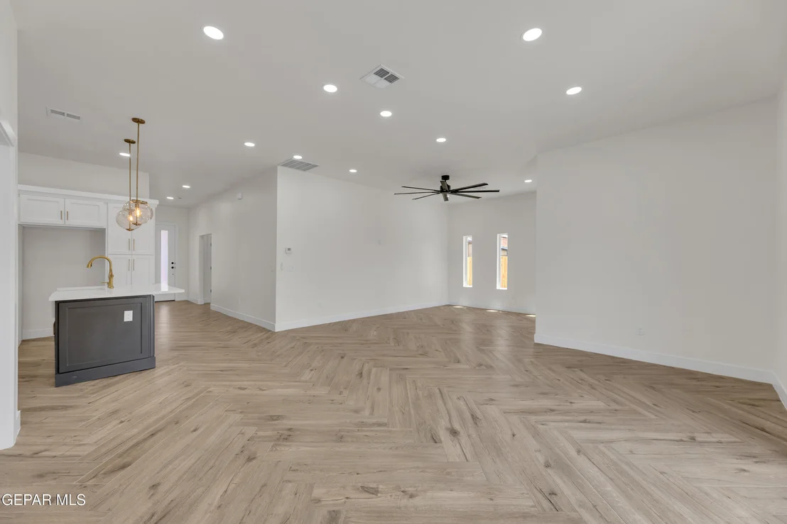 Photo of 429 Lesa Lane Lane