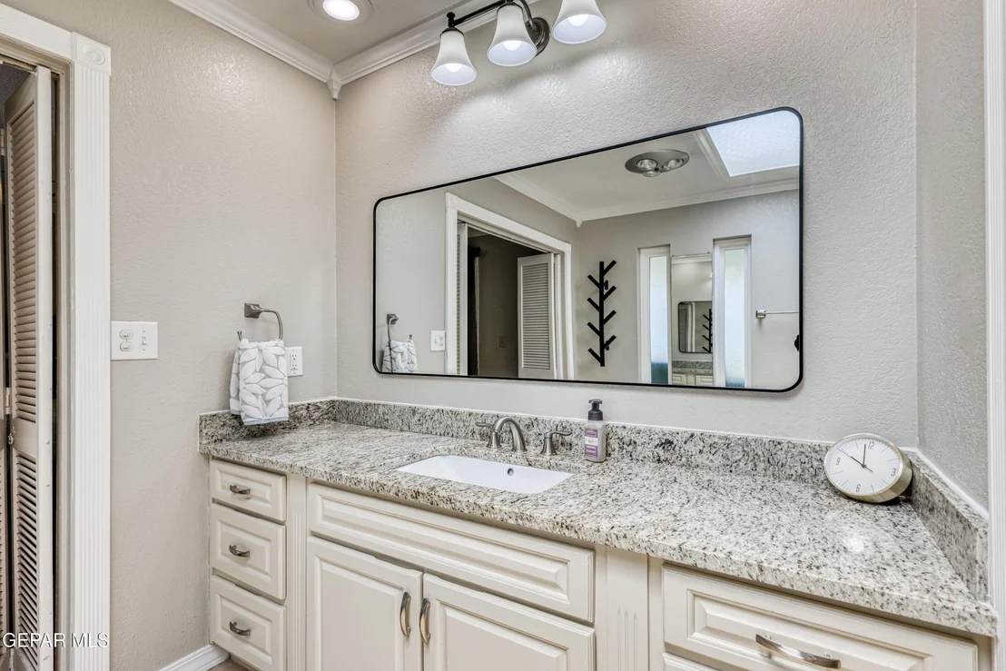 Photo of 10528 Ashridge Drive